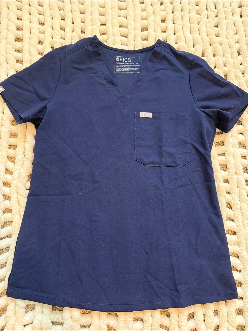 FIGS Navy Short Sleeve Scrub Top with Chest Pocket